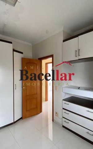 Apartamento à venda com 80m², 3 quartos e 1 vaga