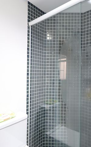 Apartamento à venda com 76m², 2 quartos e sem vagaBanheiro 