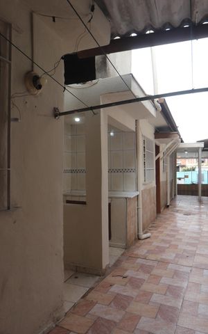 Casa à venda com 120m², 2 quartos e 1 vagaQuintal