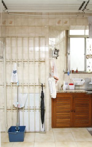 Apartamento à venda com 116m², 3 quartos e 1 vagaÁrea de Serviço