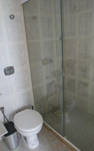 Casa de condomínio à venda com 106m², 3 quartos e 1 vagaBanheiro Social