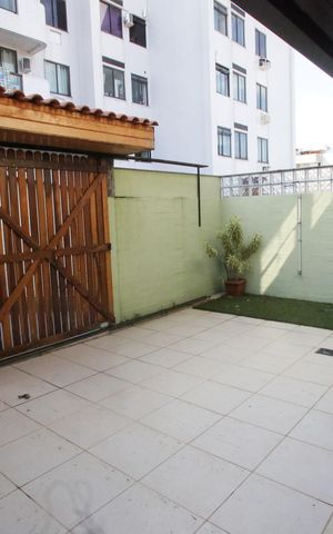 Casa de condomínio à venda com 106m², 3 quartos e 1 vagaGaragem