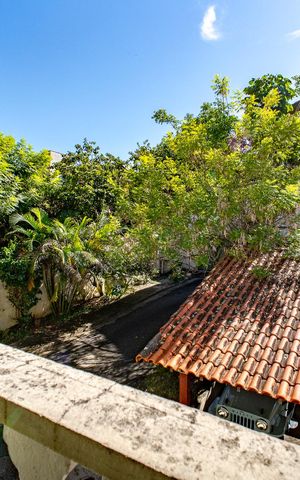 Casa de condomínio à venda com 128m², 2 quartos e 1 vaga Casa de condomínio à venda com 128m², 2 quartos e 1 vagaVaranda