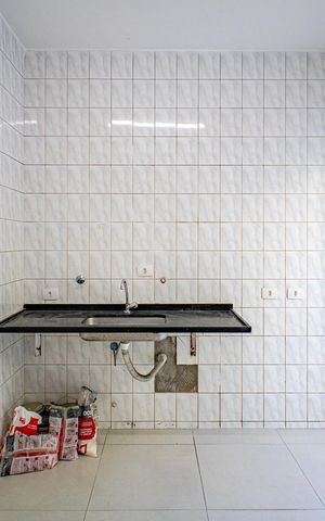 Casa de condomínio à venda com 128m², 2 quartos e 1 vaga Casa de condomínio à venda com 128m², 2 quartos e 1 vagaCozinha