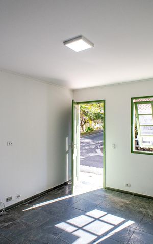 Casa de condomínio à venda com 128m², 2 quartos e 1 vaga Casa de condomínio à venda com 128m², 2 quartos e 1 vagaSala