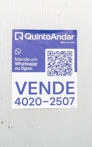 Apartamento à venda com 80m², 2 quartos e 1 vagaPlaquinha