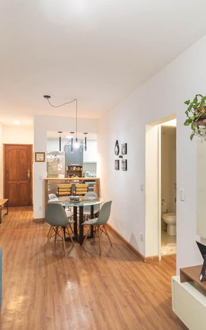Apartamento à venda com 80m², 2 quartos e 1 vagaSala