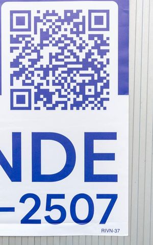 Apartamento à venda com 80m², 2 quartos e 1 vagaPlaquinha