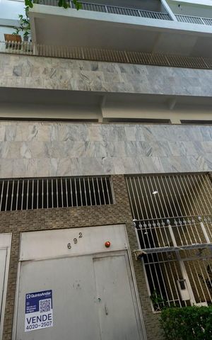 Apartamento à venda com 80m², 2 quartos e 1 vagaPlaquinha