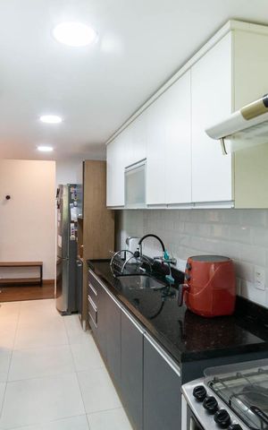 Apartamento à venda com 80m², 2 quartos e 1 vagaCozinha e Área de Serviço