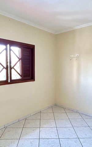 Casa à venda com 174m², 3 quartos e 2 vagas Casa à venda com 174m², 3 quartos e 2 vagasQuarto 2
