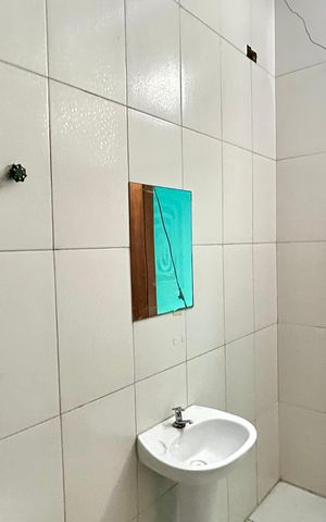 Casa à venda com 174m², 3 quartos e 2 vagas Casa à venda com 174m², 3 quartos e 2 vagasBanheiro 2