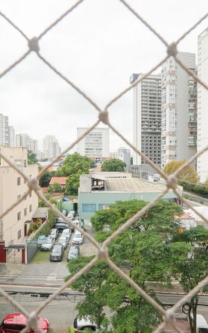 Apartamento à venda com 113m², 2 quartos e 3 vagasVista