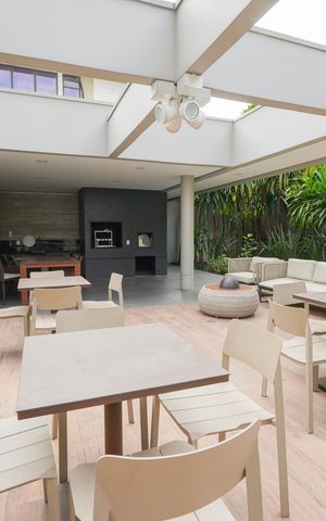 Apartamento à venda com 113m², 2 quartos e 3 vagasChurrasqueira