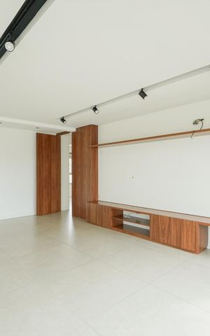 Apartamento à venda com 113m², 2 quartos e 3 vagasSala