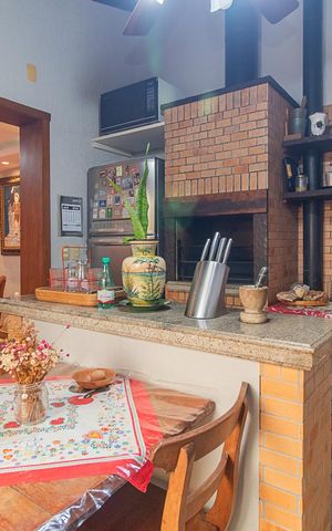 Casa de condomínio à venda com 180m², 3 quartos e 2 vagasCozinha