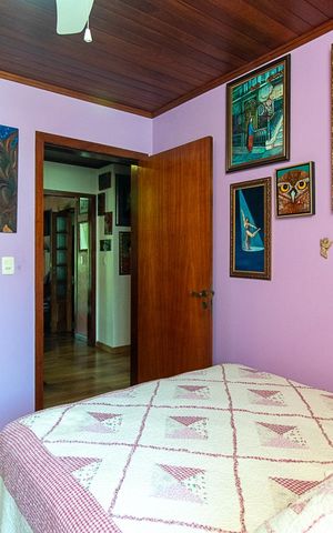 Casa de condomínio à venda com 180m², 3 quartos e 2 vagasQuarto 1