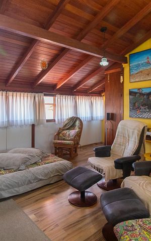Casa de condomínio à venda com 180m², 3 quartos e 2 vagasSala 2