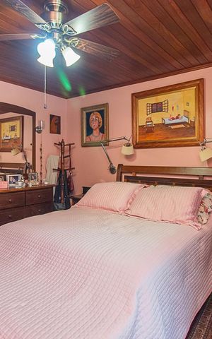 Casa de condomínio à venda com 180m², 3 quartos e 2 vagasQuarto 3
