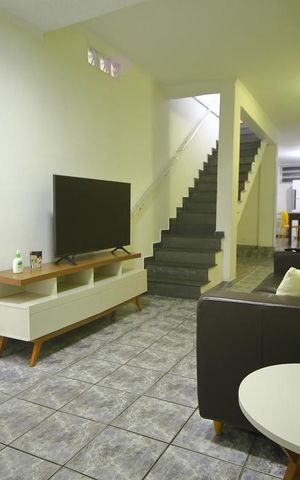 Casa à venda com 162m², 3 quartos e 2 vagasSala 2 ( TV ) 