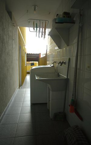 Casa à venda com 162m², 3 quartos e 2 vagasÁrea de Serviço