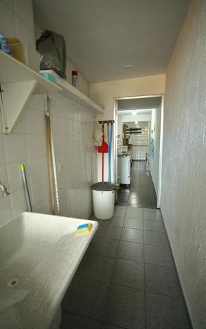 Casa à venda com 162m², 3 quartos e 2 vagasÁrea de Serviço
