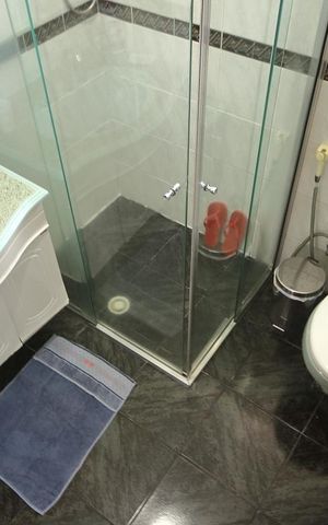 Casa à venda com 162m², 3 quartos e 2 vagasBanheiro 1 
