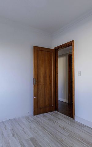 Apartamento à venda com 137m², 3 quartos e 2 vagasQuarto 2 