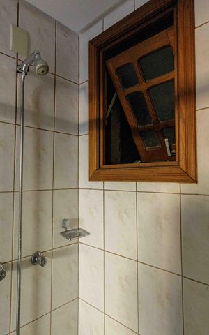Apartamento à venda com 137m², 3 quartos e 2 vagasBanheiro 