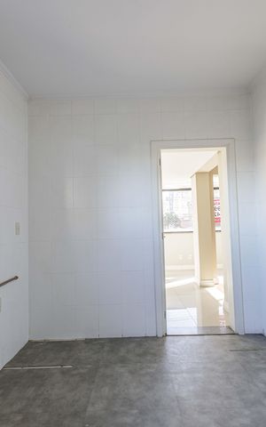 Apartamento à venda com 137m², 3 quartos e 2 vagasCozinha