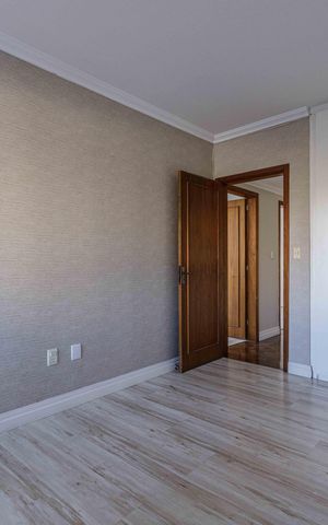 Apartamento à venda com 137m², 3 quartos e 2 vagasSuíte 