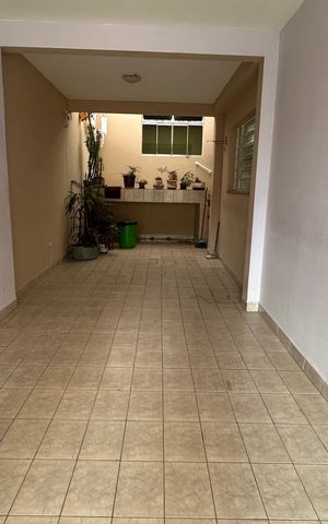 Casa à venda com 420m², 3 quartos e 4 vagas Casa à venda com 420m², 3 quartos e 4 vagasÁrea comum