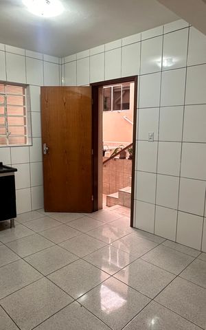 Casa à venda com 420m², 3 quartos e 4 vagas Casa à venda com 420m², 3 quartos e 4 vagasCozinha