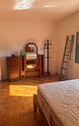 Casa à venda com 420m², 3 quartos e 4 vagas Casa à venda com 420m², 3 quartos e 4 vagasSuíte