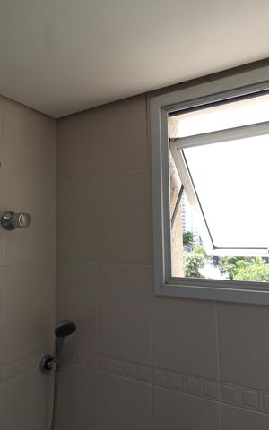 Apartamento à venda com 81m², 2 quartos e 2 vagasBanheiro Social