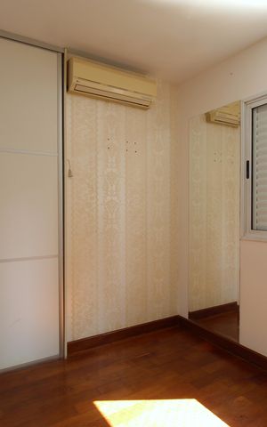 Apartamento à venda com 81m², 2 quartos e 2 vagasQuarto 2 - Suíte