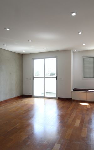 Apartamento à venda com 81m², 2 quartos e 2 vagasSala