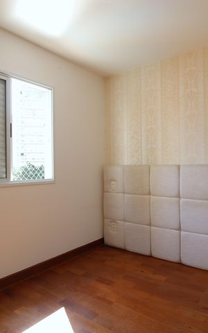 Apartamento à venda com 81m², 2 quartos e 2 vagasQuarto 2 - Suíte