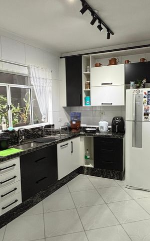 Casa à venda com 202m², 3 quartos e 2 vagas Casa à venda com 202m², 3 quartos e 2 vagasSala de Jantar - Cozinha