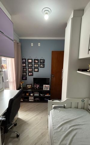 Casa à venda com 202m², 3 quartos e 2 vagas Casa à venda com 202m², 3 quartos e 2 vagasQuarto 1