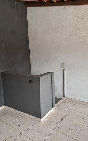 Casa à venda com 202m², 3 quartos e 2 vagas Casa à venda com 202m², 3 quartos e 2 vagasQuintal