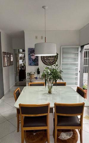 Casa à venda com 202m², 3 quartos e 2 vagas Casa à venda com 202m², 3 quartos e 2 vagasSala de Jantar - Cozinha