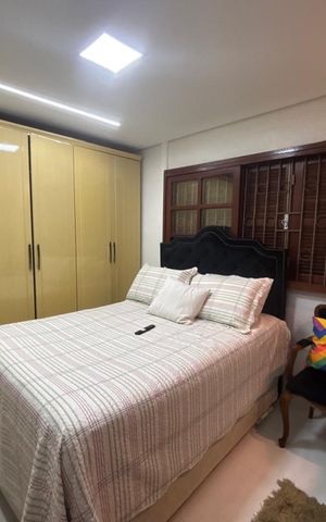 Casa à venda com 102m², 3 quartos e 3 vagas