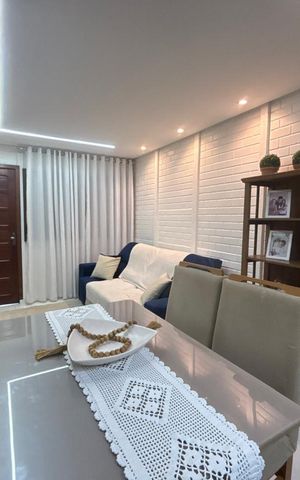 Casa à venda com 102m², 3 quartos e 3 vagas