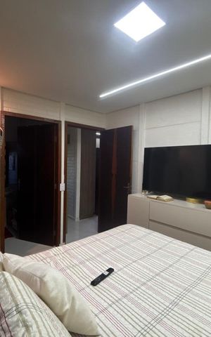 Casa à venda com 102m², 3 quartos e 3 vagas