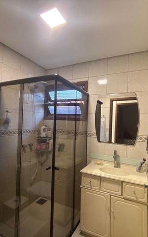 Casa à venda com 102m², 3 quartos e 3 vagas