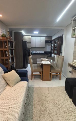 Casa à venda com 102m², 3 quartos e 3 vagas