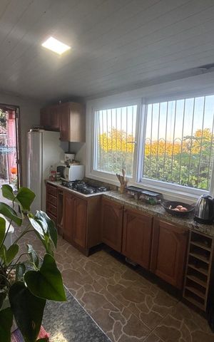 Casa à venda com 102m², 3 quartos e 3 vagas