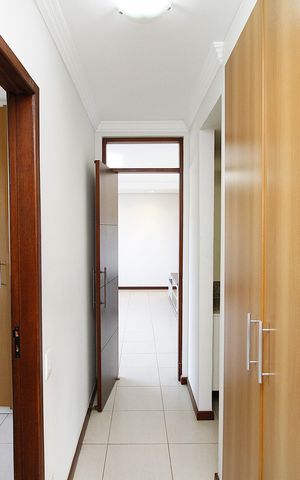 Apartamento à venda com 77m², 3 quartos e 2 vagasCorredor