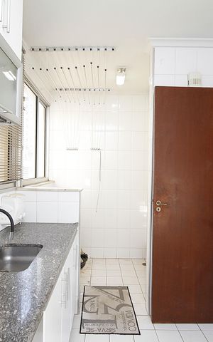 Apartamento à venda com 77m², 3 quartos e 2 vagasCozinha